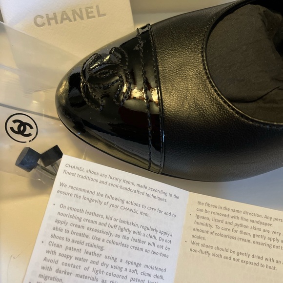 UPDATE 03Oct. Chanel Classic Black Pump - Authentic- Worn once. See video. - Picture 10 of 17